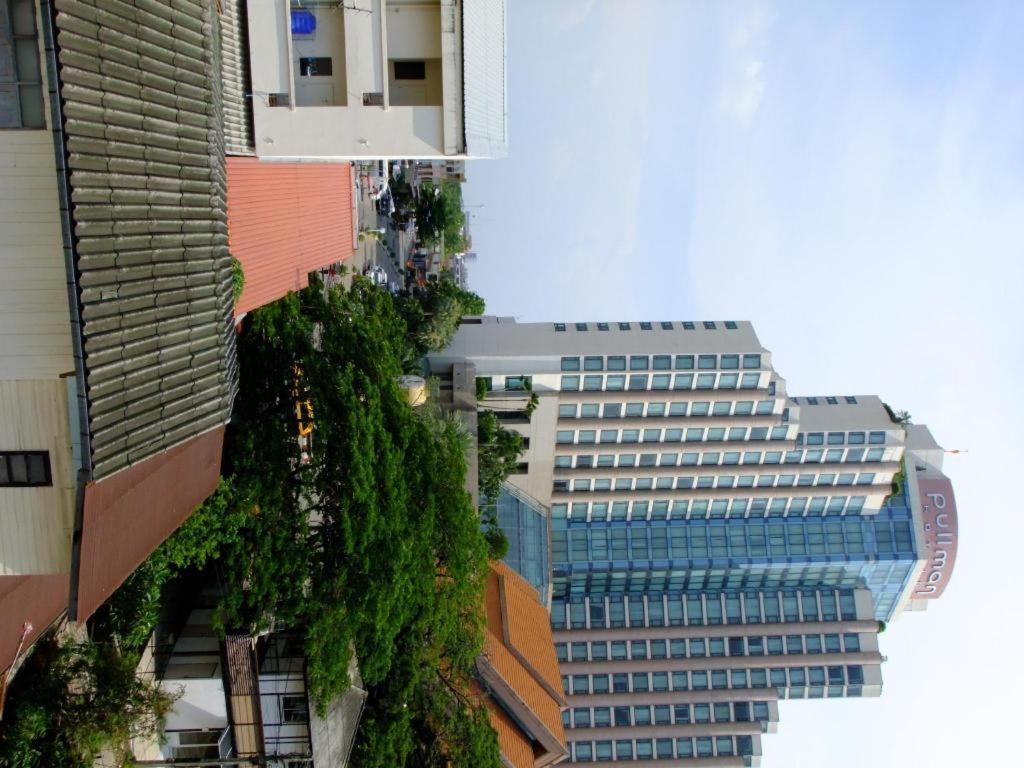 Chada Veranda Hotel Khon Kaen Bagian luar foto