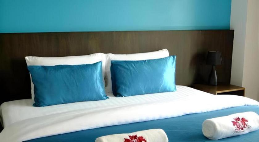Chada Veranda Hotel Khon Kaen Bagian luar foto