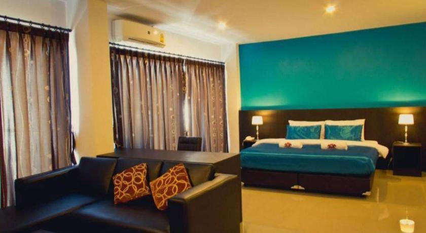 Chada Veranda Hotel Khon Kaen Bagian luar foto