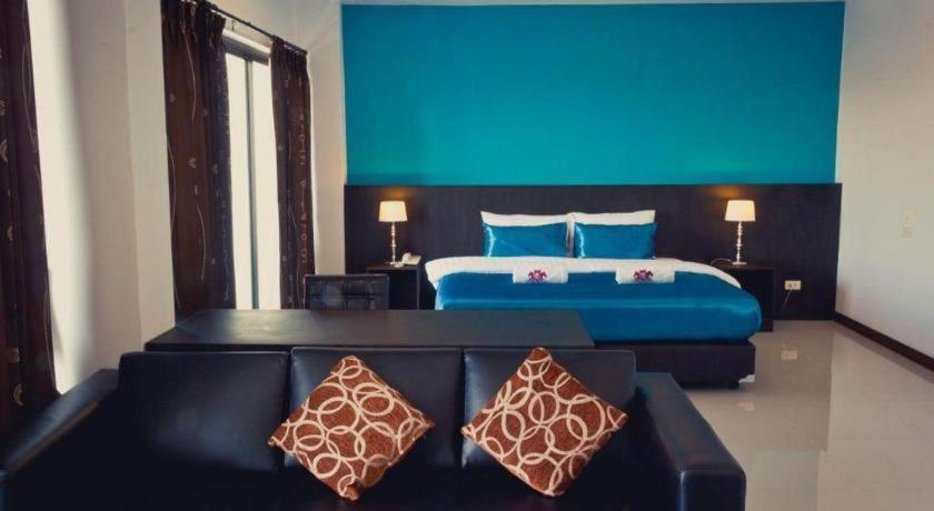 Chada Veranda Hotel Khon Kaen Bagian luar foto
